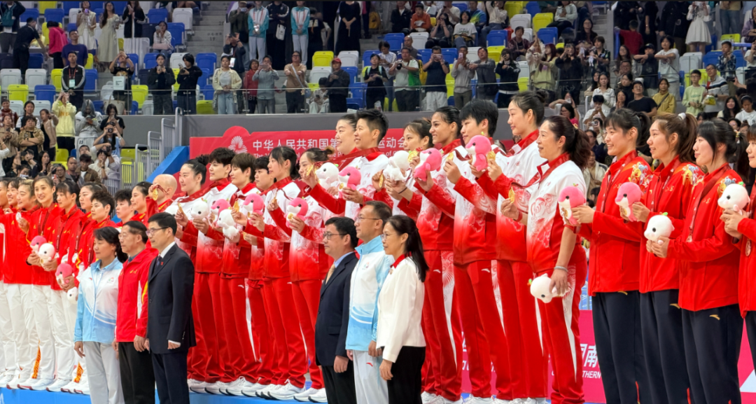 全运会女篮总决赛：广东女篮逆袭夺冠，四大亮点与三大隐忧解析