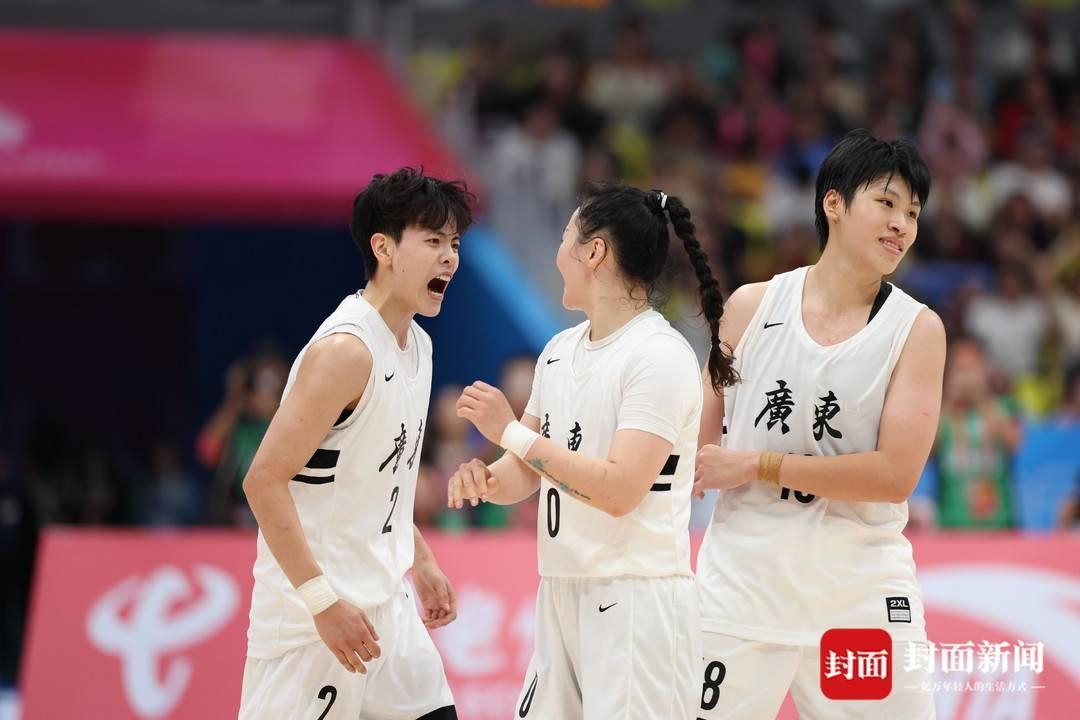 全运会女篮决赛：四川女篮68-74惜败广东，遗憾摘银