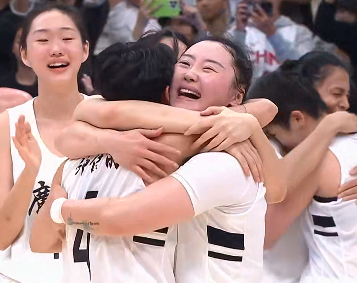 2025全运会女篮：广东队夺冠，陈明伶杨舒予成关键功臣