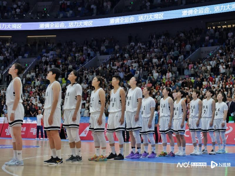 广东女篮全运会再夺冠！历史第二次登顶全运会最高领奖台
