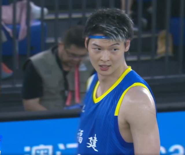 十五运三人男篮决赛对阵揭晓：上海VS山东，王哲林陈培东表现回顾