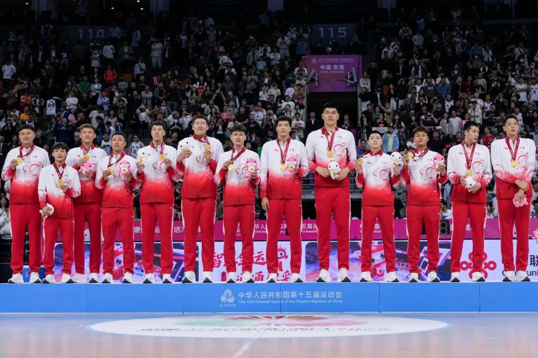 广东篮球崛起密码：从群众基础到职业荣耀的全面解析