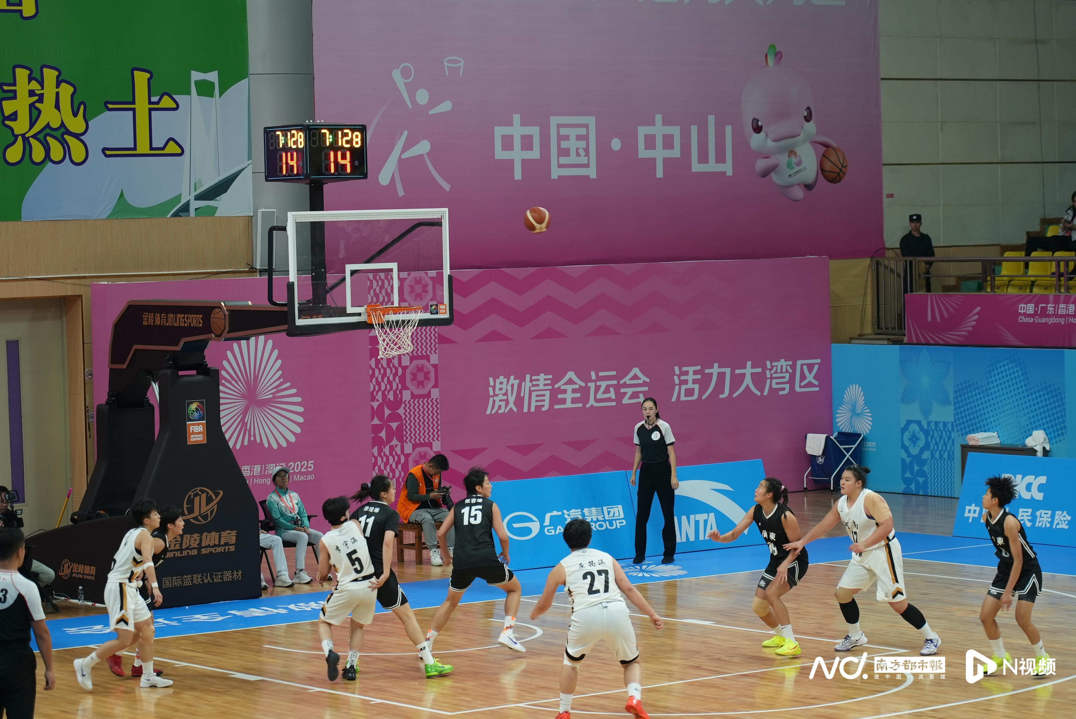 全运会U18女篮季军战：广东队力克河南队夺铜牌