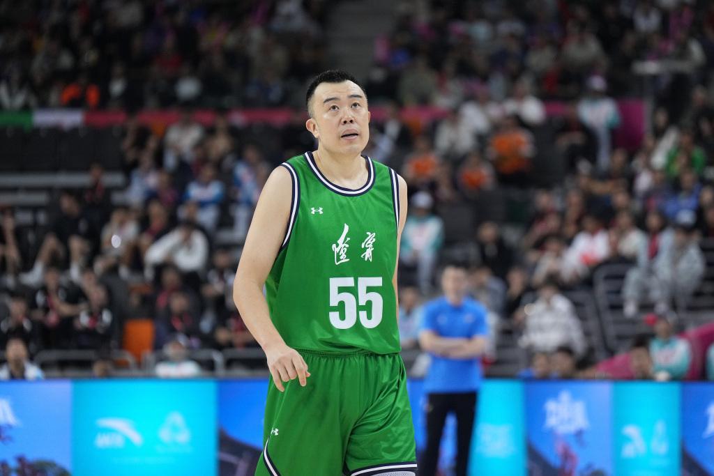 韩德君：18载坚守铸就辽宁男篮队魂，一人一城书写传奇篇章