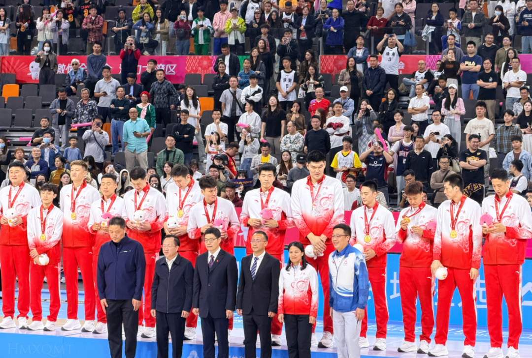 全运会广东男篮夺冠！奖金分配曝光，杜锋赵睿感言引泪目