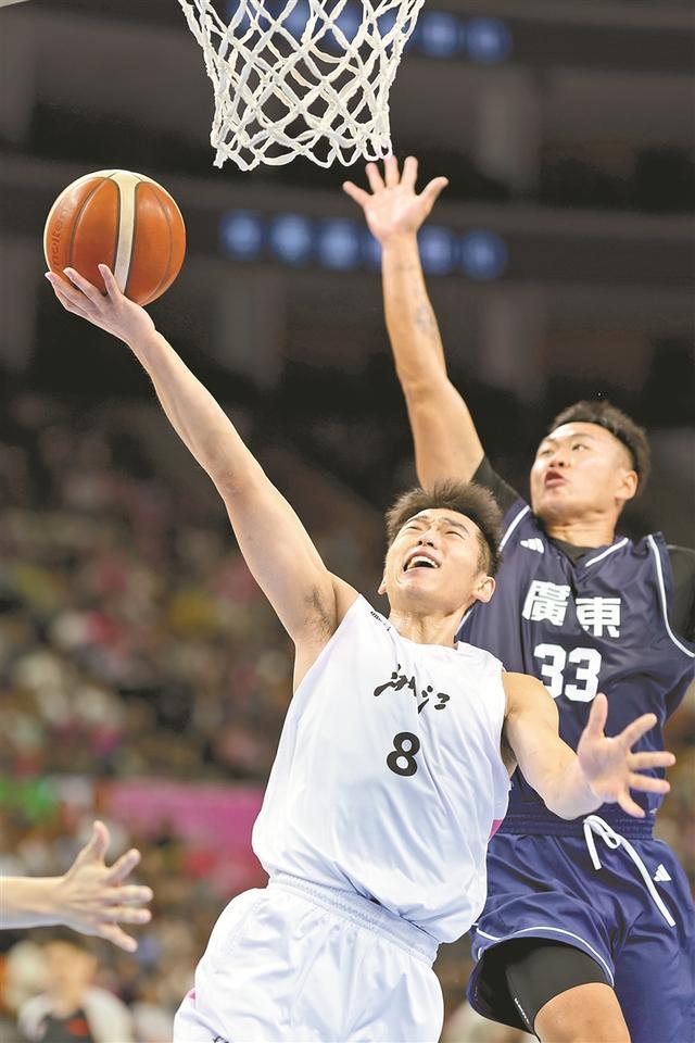 2025全运会男篮决赛：广东队夺冠，深圳双子星贺希宁沈梓捷闪耀全场