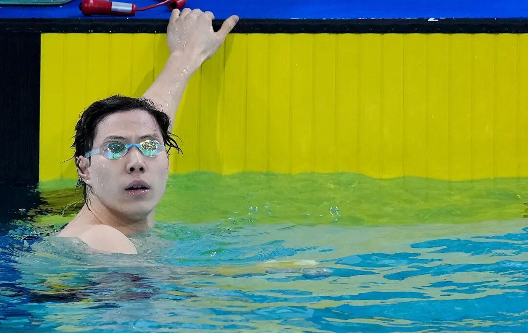 全运会200米蛙泳：上海队覃海洋强势摘金，成就双冠王