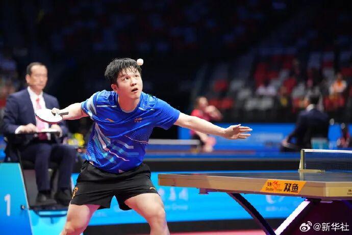 全运会乒乓球男单：樊振东4-2力克王楚钦 强势晋级决赛