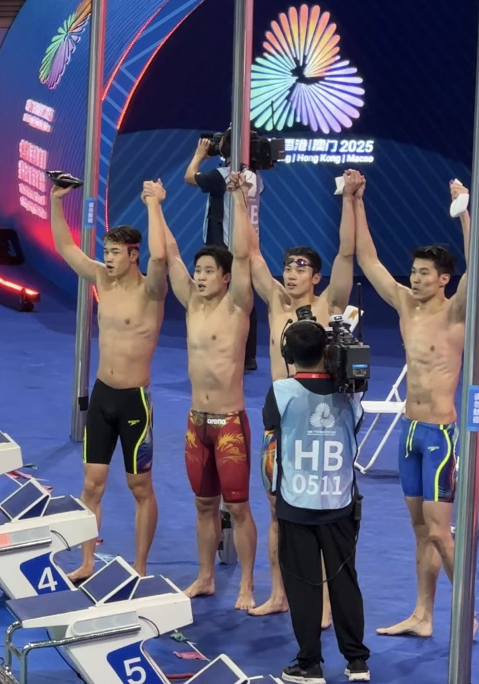 34岁孙杨全运会时隔八年再夺金，浙江游泳队强势开启摘金之旅