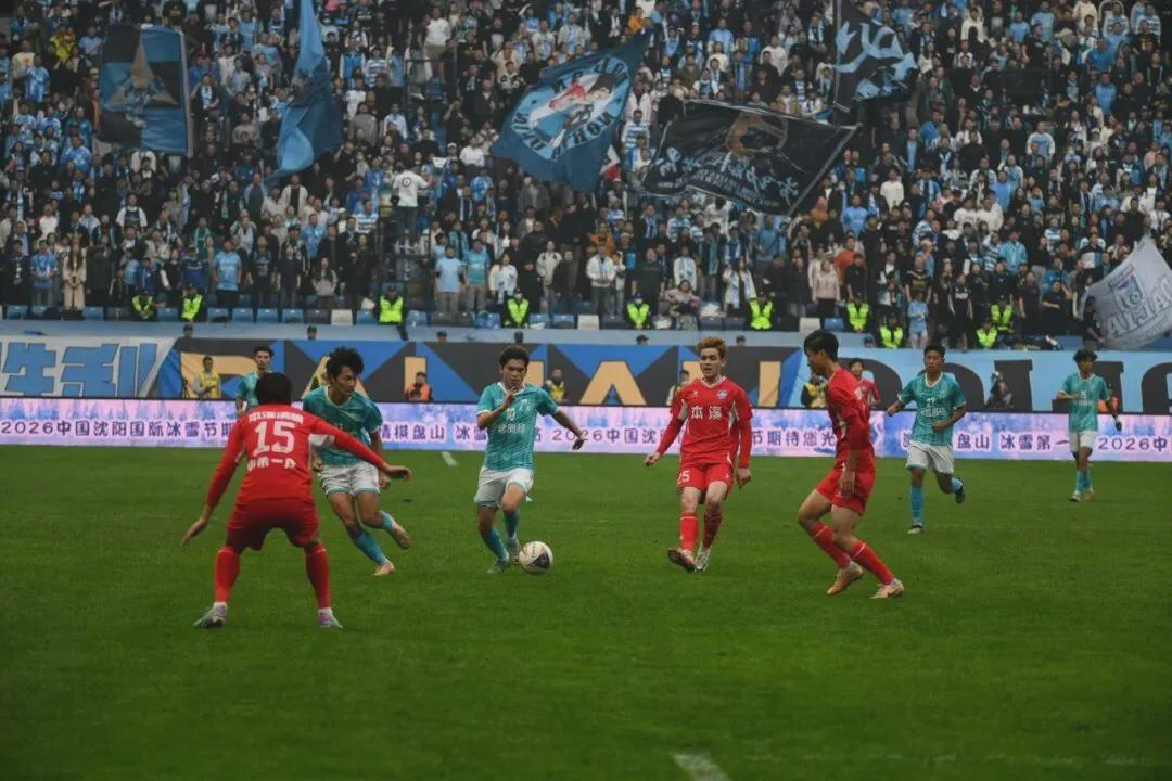 辽超总决赛大连队王跃皓进球