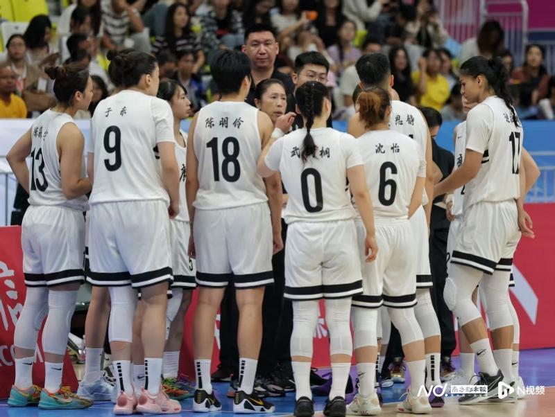 广东女篮60分大胜辽宁晋级决赛，杨舒予豪言备战对手