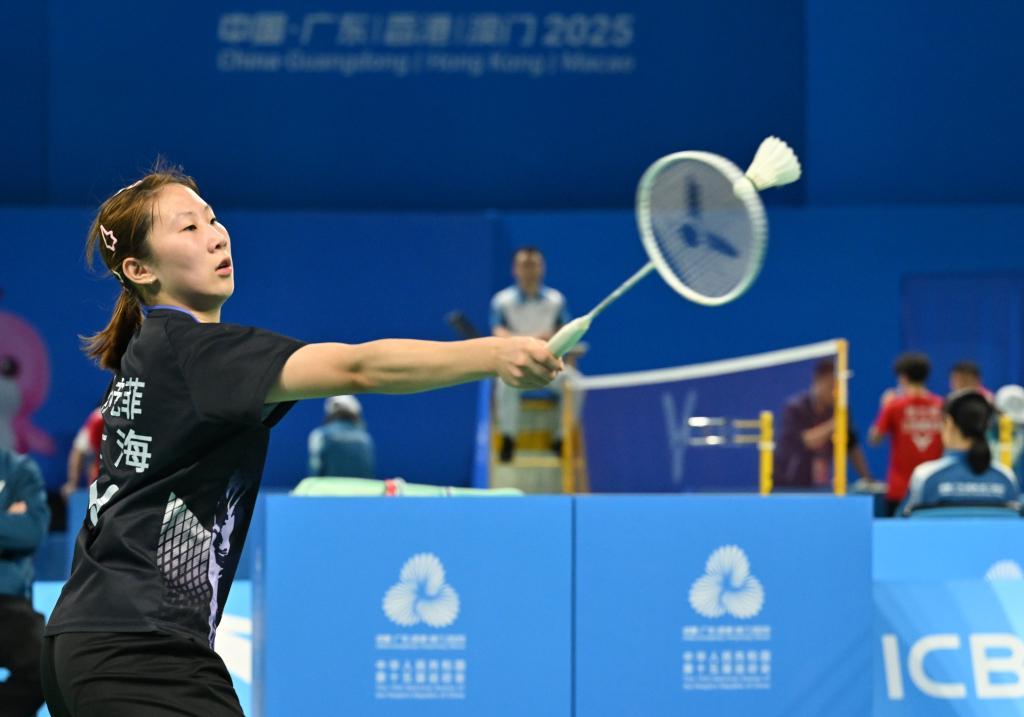 全运会羽毛球U18女团：上海队五场激战勇夺铜牌