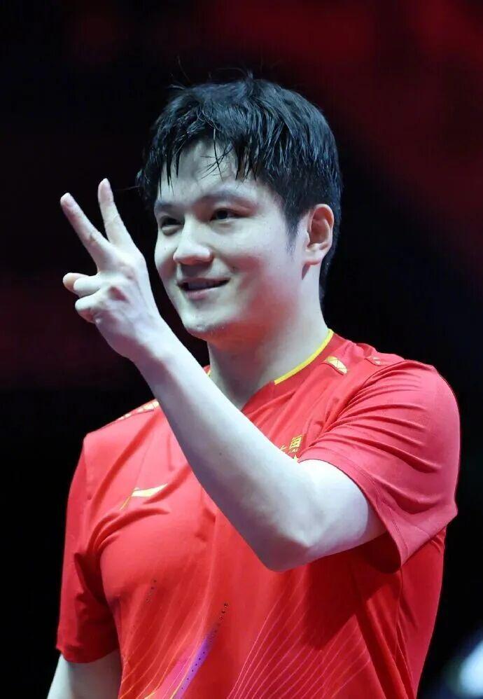 樊振东全运会男单卫冕成功 王者归来续写传奇