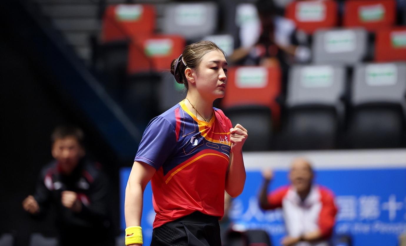 陈梦4-2逆转蒯曼：31岁女乒传奇散养归来仍显王者风范
