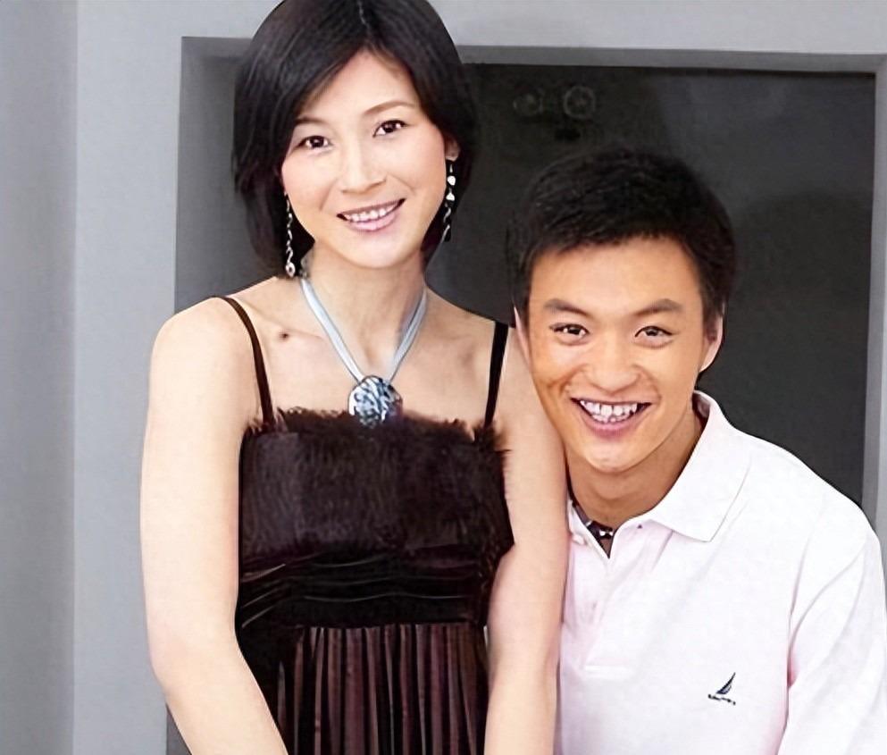 童蕾豪门梦碎：甩周一围嫁50亿富豪，丈夫入狱后成还债笑柄