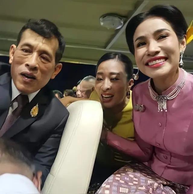 泰王访华背后：女王储与四子夺嫡的王室权力博弈