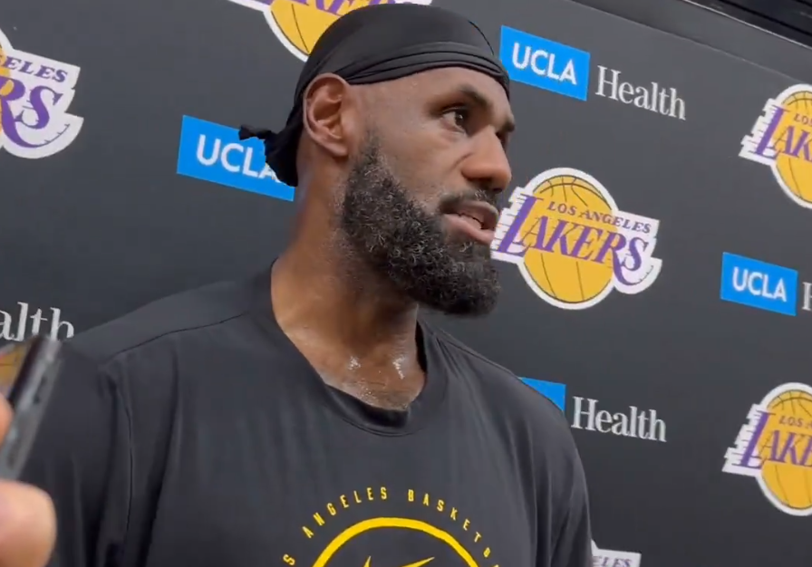 詹姆斯回归湖人训练：肺感如新生儿，两年前也曾受坐骨神经痛困扰