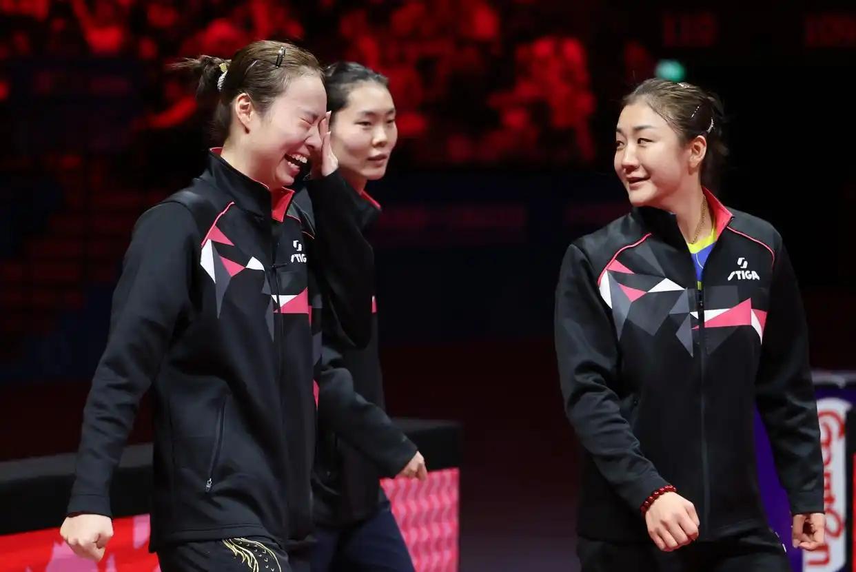 孙颖莎赛后沉思