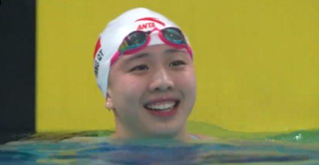 唐钱婷勇夺第十五届全运会女子50米蛙泳冠军