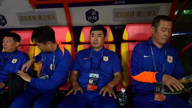 韩鹏转正存疑，泰山队新赛季目标明确，鲁能系土帅成中超新势力