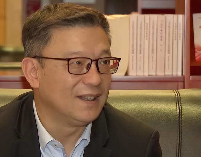 城市足球集团高管发声：期待中国球员亮相曼城一线队