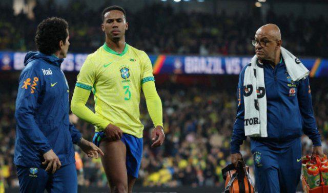 阿森纳后防告急！加布里埃尔或伤停1-2个月影响战局