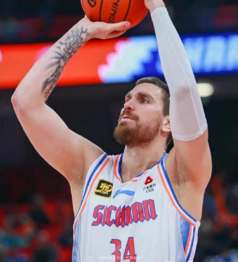 四川男篮欠薪风波升级：外援马里奇公开讨薪，全员遭欠薪达数月