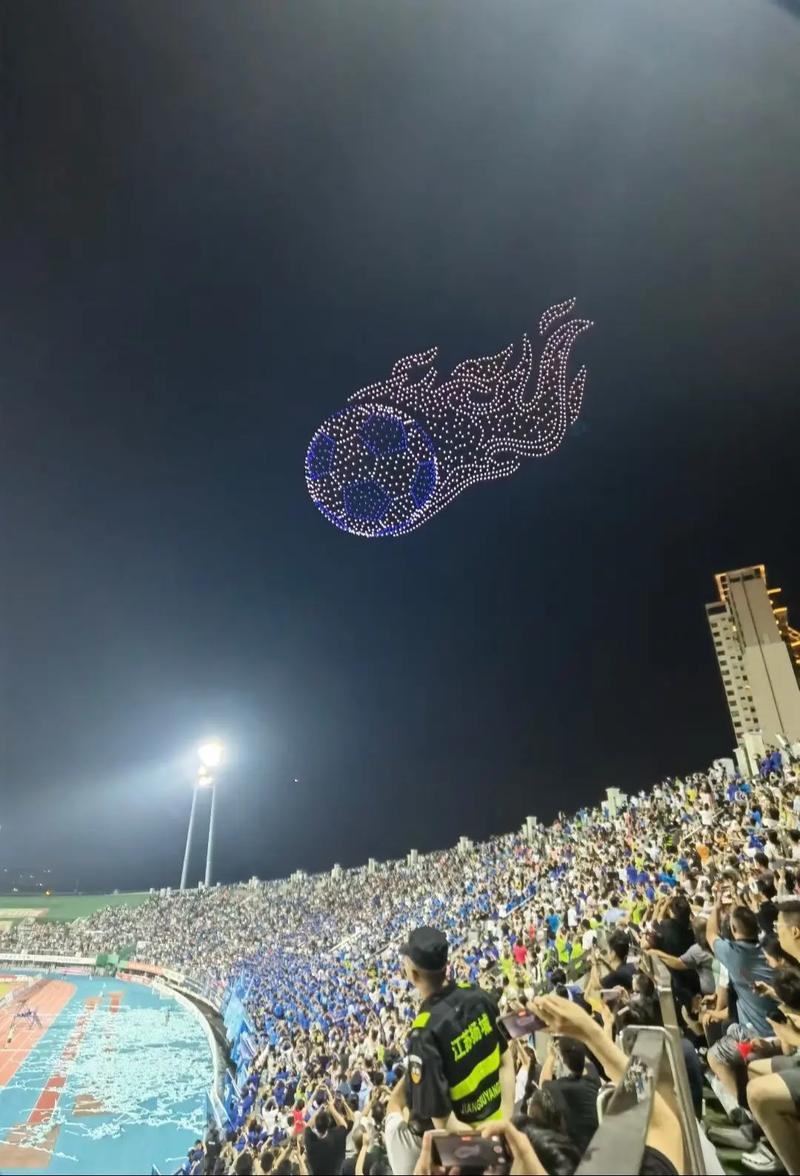 平安苏超发展路径：坚守业余特色还是迈向职业联赛？