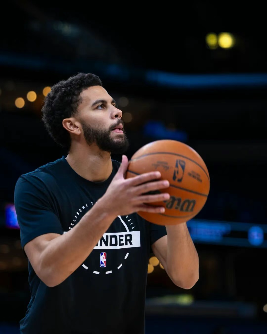 38顺位逆袭！雷霆300万签下场均16分超级新星